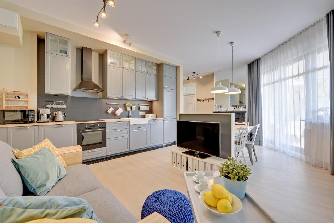 Dom & House Apartment Neptun Park Comfort Danzica Esterno foto